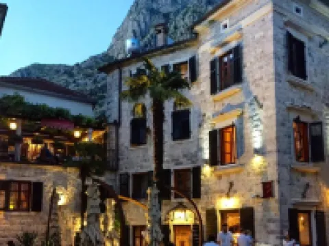Hotel Monte Cristo Hotels in Kotor