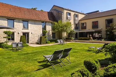 Hôtel les Herbes Folles Các khách sạn ở Le Mesnil-Amelot
