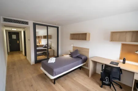 Micampus Leganés Student Residence Отели рядом с достопримечательностью «Building Torres Quevedo»