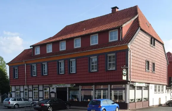 蘭道豪斯格林尼酒店