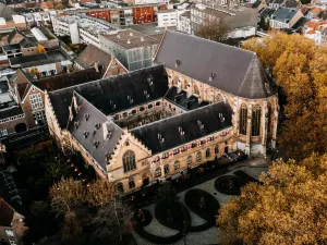 Kruisherenhotel Maastricht - Oostwegel Collection, Member of Design Hotels