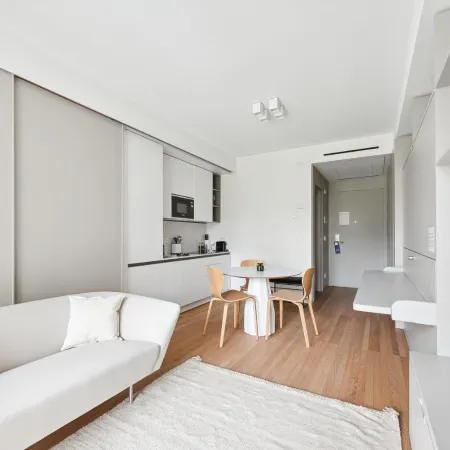 Limehome Milan Via Stresa