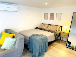 Newly Renovated Contemporary Private Studio Near Hobart CBD and Airport