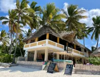 Blue Reef Sport & Fishing Lodge and Bungalows Hotels in Jambiani