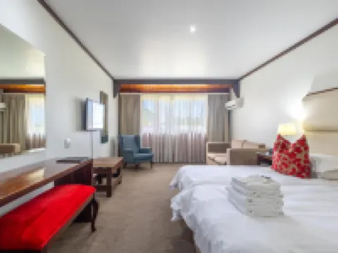 Knysna Log-Inn Hotel Hotels in Knysna