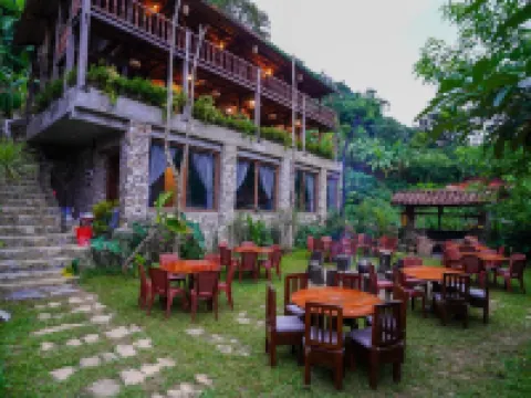 Ba Be Jungle Houses Hotels in Nam Mau