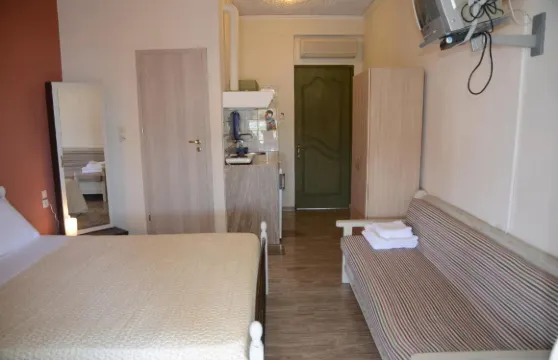 亞歷山德羅斯公寓