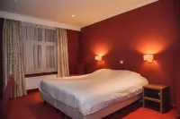 Hotel Louisa Hotels in Бредене