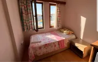 Kalanora Otel - parking