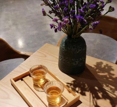 바 리버사이드 리트리트