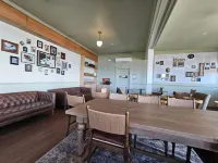 Sylvia Beach Hotel - breakfast