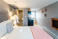 Inn at Haystack Rock