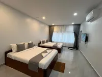 Family Motel Preah Vihear - parking