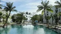 Sunset Marina Hotel - Private Pool