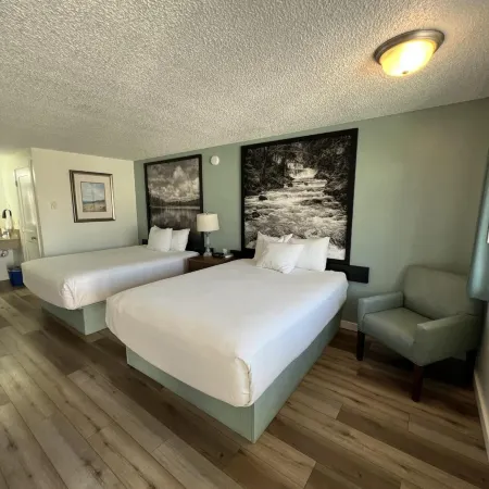 Super 8 by Wyndham Florence or