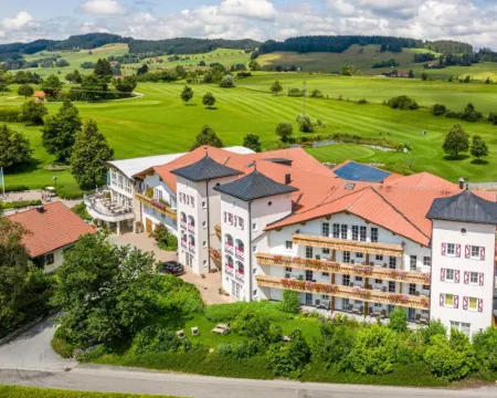 Hanusel Hof Wellness & Genuss in Panoramalage Hotels in Hellengerst