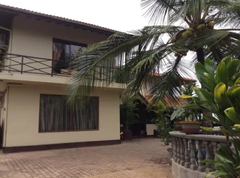 Asian Jewel Boutique Hotel Отели рядом с достопримечательностью «Siri Khettarama Maha Viharaya»