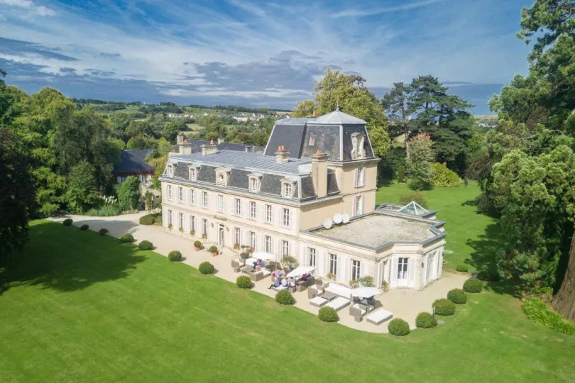 Chateau la Cheneviere