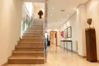 Leflet Valme Hotels in Dos Hermanas