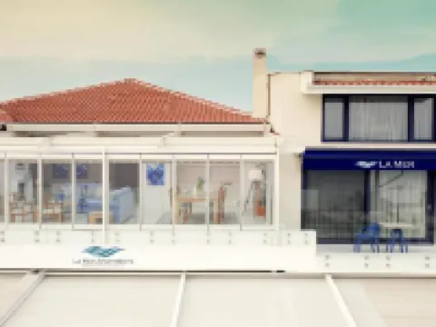 La Mer Apartments Hoteles en Sitonia