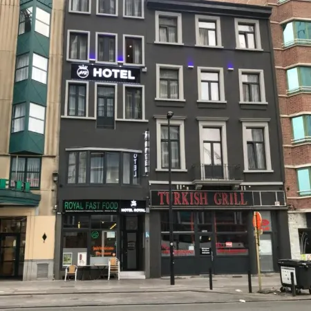 Royal Hotel