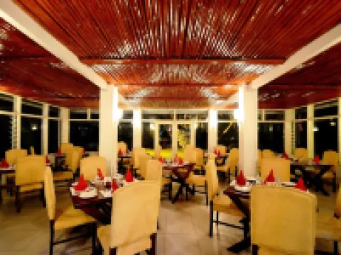 納瓦沙湖鄉村俱樂部旅館 奈瓦沙酒店