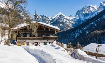 Berg'k'Hof Kaisertal - Alpine Hideaway