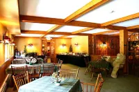 Northern Lights Lodge - breakfast