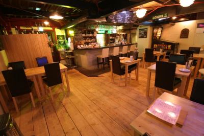 バー 白馬姫川温泉　ペンションＴＯＭＡＴＯの写真