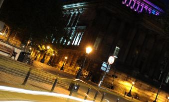 6Adelphi