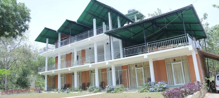 Sigiriya Rock Hide Hotels in Dambulla