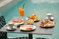 Olympus Thalassea Hotel فنادق في باراليا