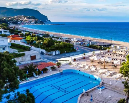 Hotel Numana Palace Hotels in Numana