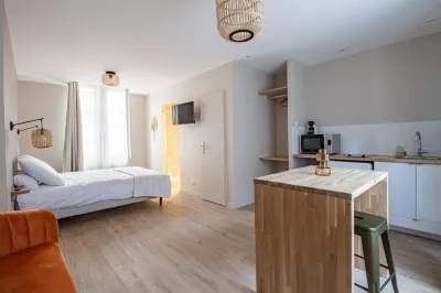 Le Coursarlon Các khách sạn ở Bourges