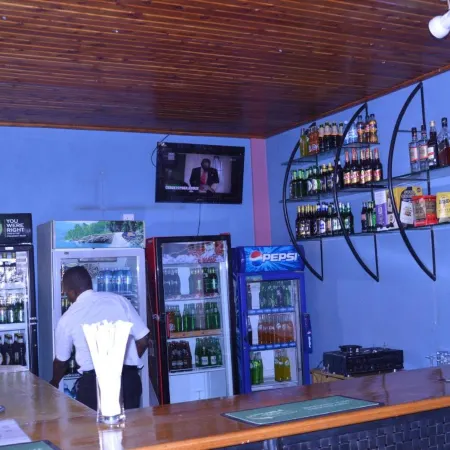 Rates Hotel Mbale Отели в г. Мбале