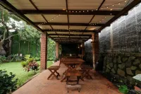 Rumah Canda Hotels in Cibeunying Kaler