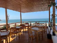 Punta Veleros Rooftop Hôtels à : Organos