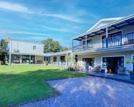 Burrough Place Hotels in George