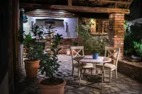 Paul's Fantasia Boutique Suites