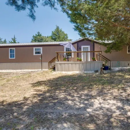 Secluded Rural Home in Normangee!