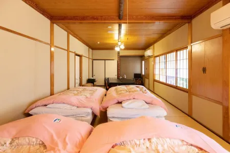 Ryokan Niemonya Отели в г. Уодзу