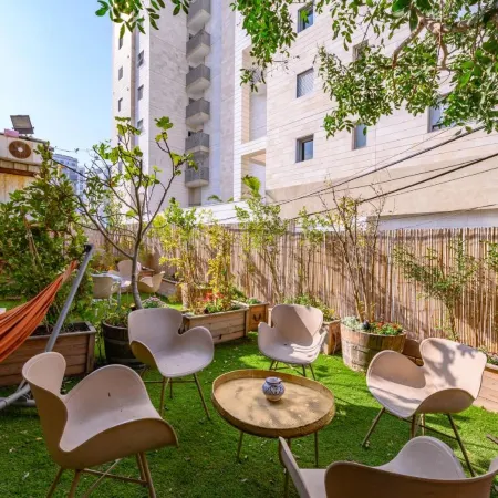Tel-Aviv Lala Boutique Hotel Отели рядом с достопримечательностью «Яффа»