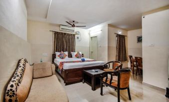 FabHotel Aditya Yatri Nivas - Nr Tirupati Railway Station