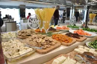莫塔裡生活飯店 - 早餐