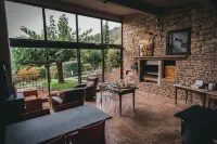 La Villa du Rhône Hotels in Saint-Maurice-de-Beynost
