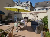 Chateau la Tour du Roy Hotels in Hirson