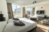 Eurohotel Các khách sạn gần Eise Eisinga Planetarium