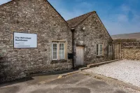 Old School House - Yorkshire Three Peaks Challenge