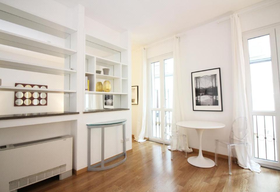 Brera - Fiori Chiari Charme Apartment Over view