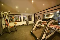 Hotel Middle Path & Spa